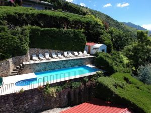 Hotel Retreat For Sale in Tzununa