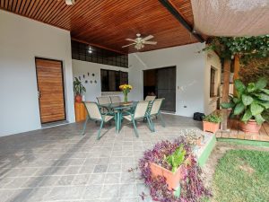 2 Bed House For Rent in Panajachel.