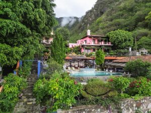 Turnkey Lakefront Retreat Atitlan